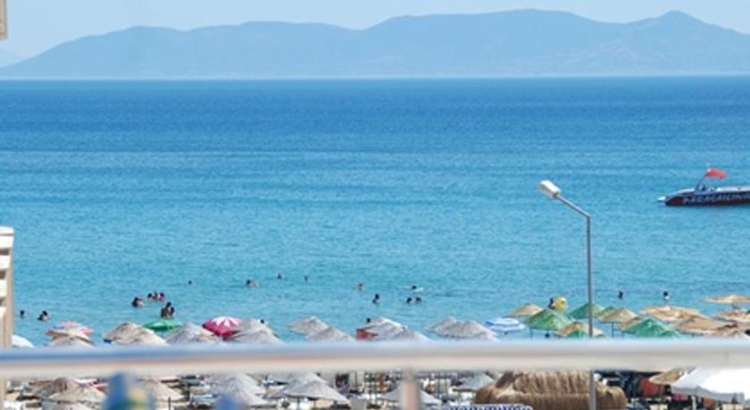 Mostar Hotel — Hotel in Ayvalik