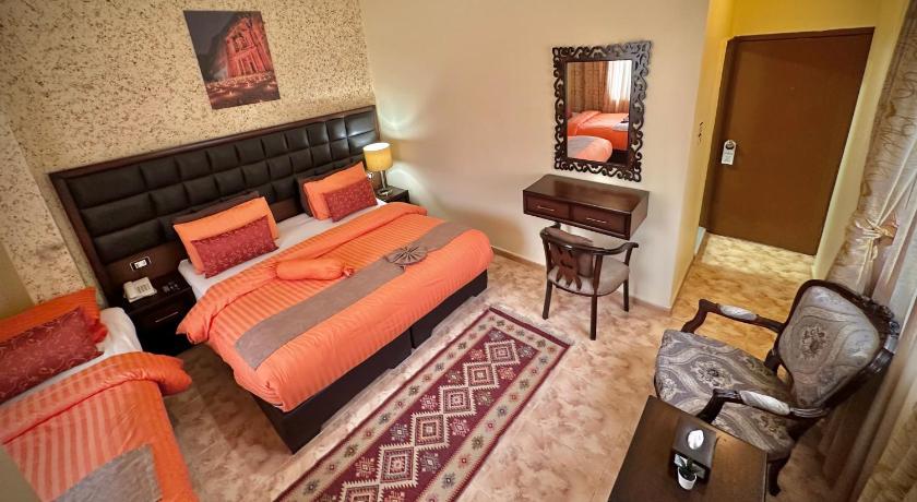 Imagem de Quarto triplo Deluxe (Deluxe Triple Room) 3