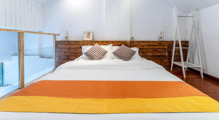 Image of Duplex Suite 11