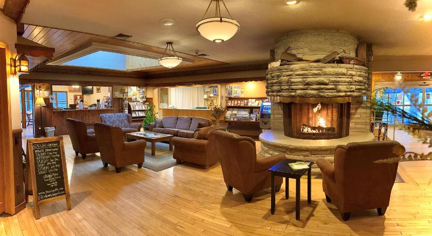 스터전 베이 (WI) The Lodge at Leathem Smith 4성급 숙소 수영장