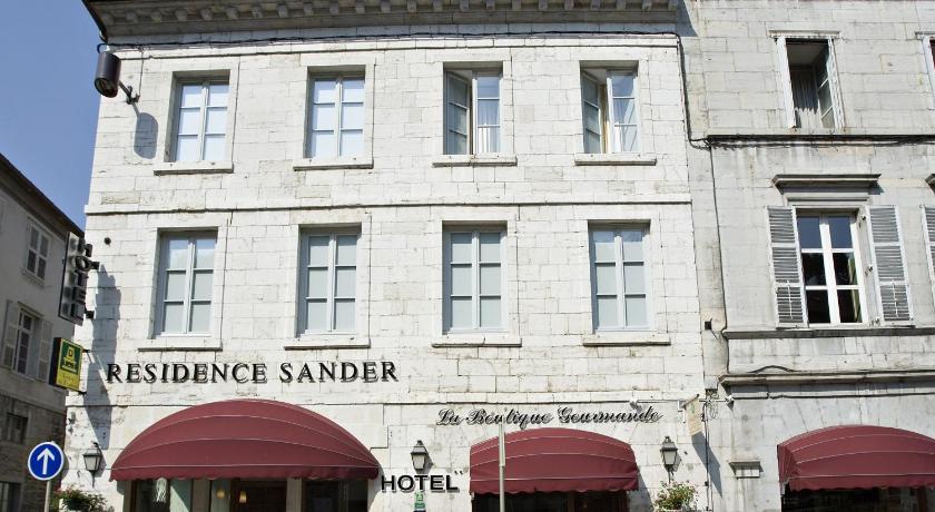 Appart Hotel Charles Sander