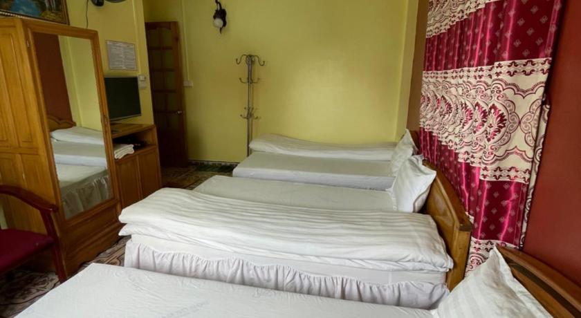 Image of Superior Triple Room 4