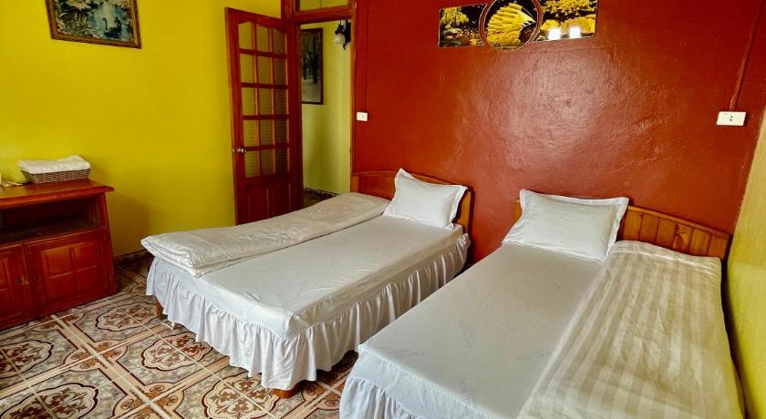 Image of Superior Twin Room 8