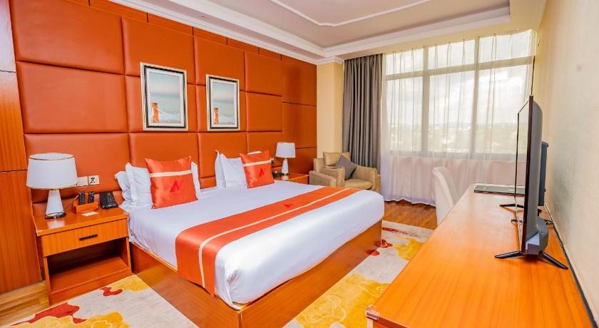 キガリ M HOTEL KIGALI 4つ星 ホテル スイート