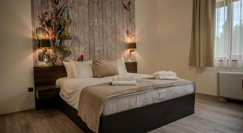 格勒 Hotel Golden Palace 4星级 酒店 餐厅