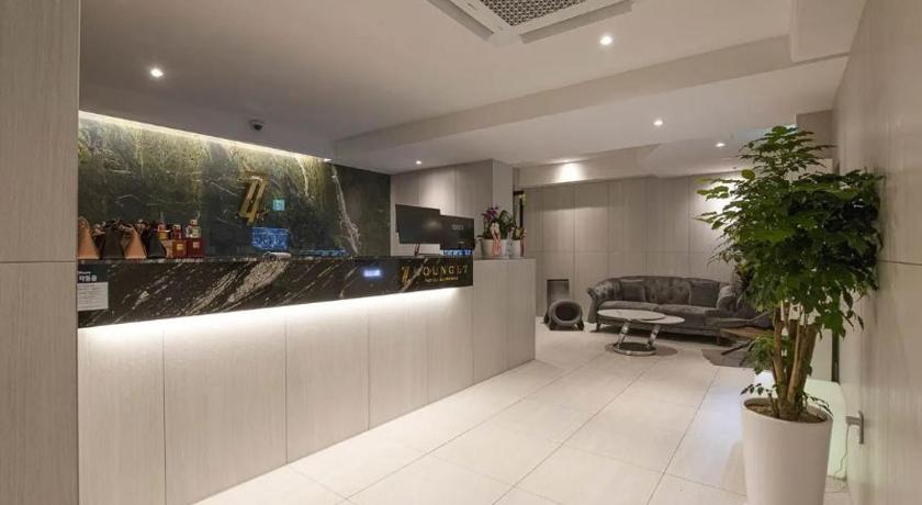 Incheon Bupyeong Lounge Seven - image 6