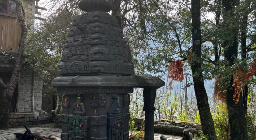 Naggar-Manali's paradise at Chanderlok - image 26