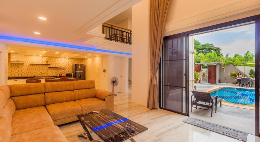 Top Pool Villa Pattaya – Pattaya, DC