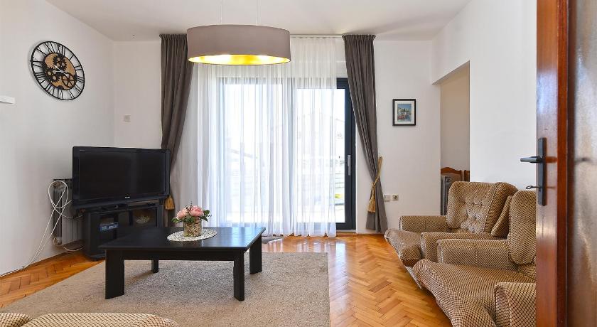 Apartment 1490 - image 35