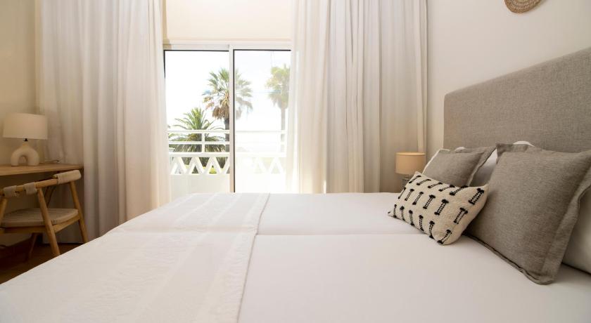 รูปของสุพีเรียร์อพาร์ตเมนต์แบบสองห้องนอน (Superior Two-Bedroom Apartment) 0