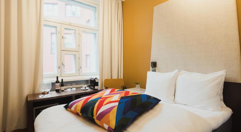 Image of Standard Double Room 4