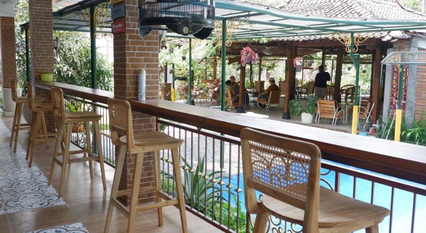 Homestay Joglo Seruni Syariah - image 6