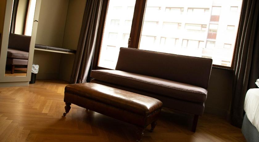 Image of Junior Suite with Balcony 6