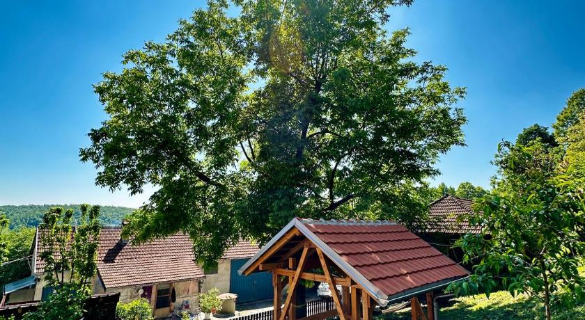Seosko turisticko domacinstvo DUNJA