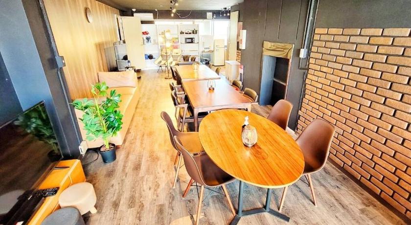 東京 e-house第二ビル 4つ星 宿泊施設 レストラン