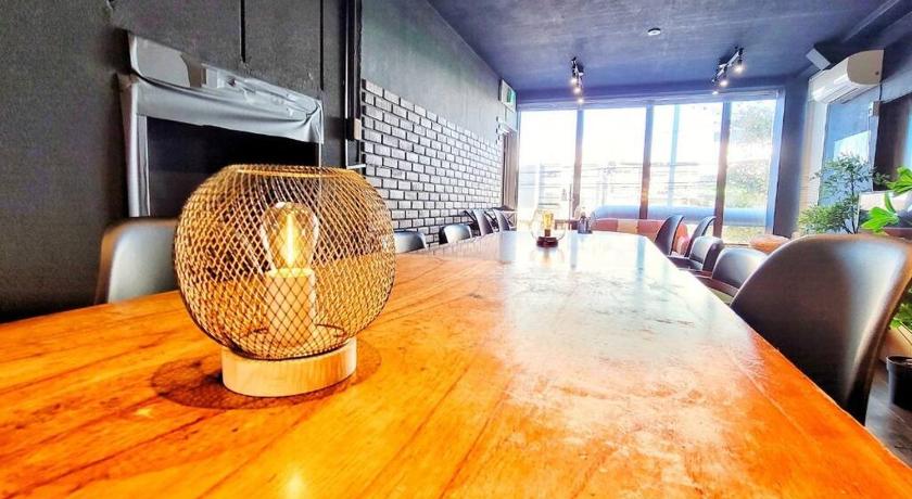 東京 e-house第二ビル 4つ星 宿泊施設 外観