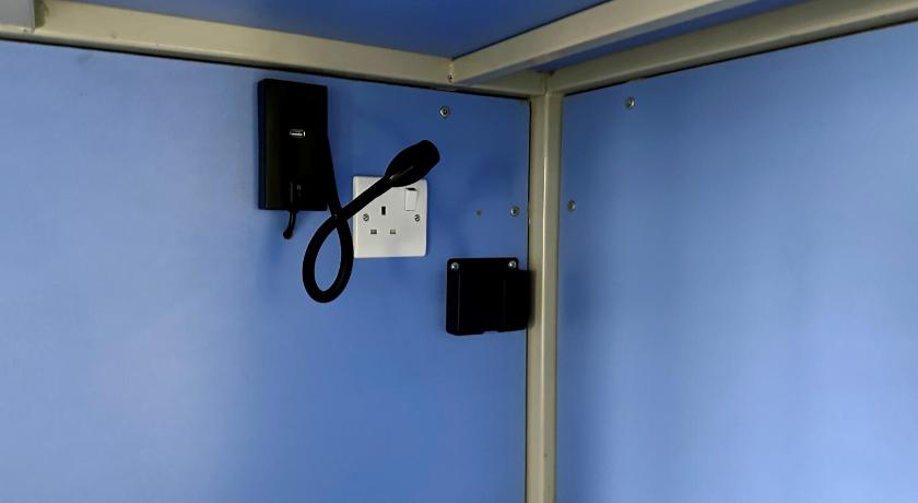 Image of 1 Person in 9-Bed Dormitory with Shared Bathroom - Mixed 11