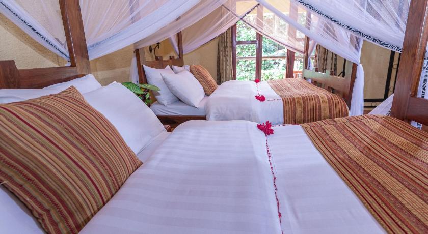 KUDU LODGE & CAMPSITE