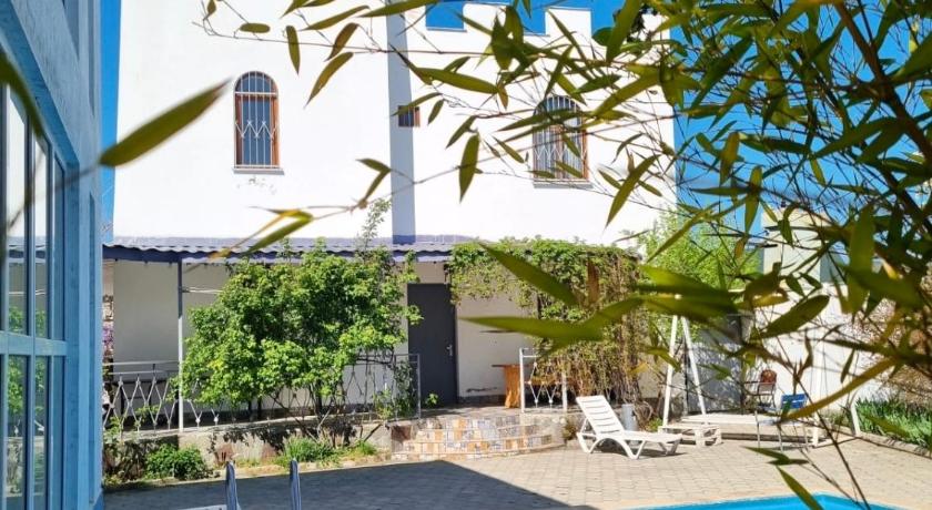 Laguna Villa - Pool, Sauna, Events - at Bazaleti Lake