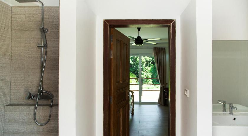 Image of Three-Bedroom Garden Villa with Private Pool 16