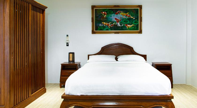 Image of Three-Bedroom Garden Villa with Private Pool 9