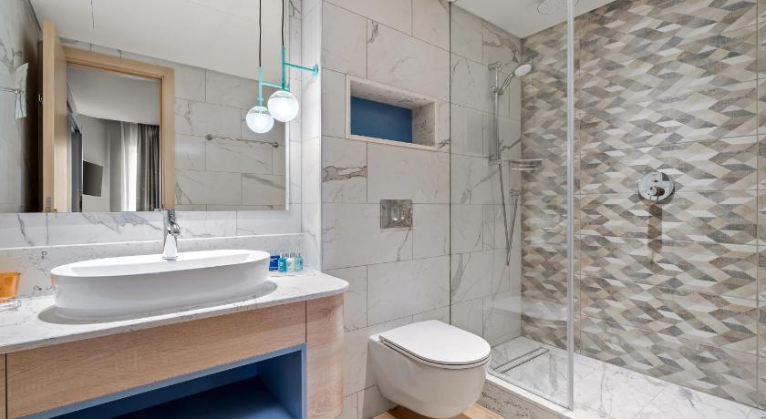 Image of Suite 2