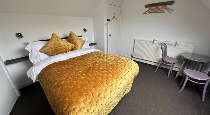 Image of Double Room with Private External Bathroom 0
