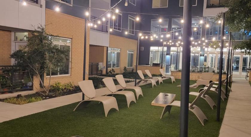 샌안토니오 (TX) Spectacular Condo facing Riverwalk w Free Parking Pet Friendly Centrally Located on Riverwalk 5성급 숙소 수영장
