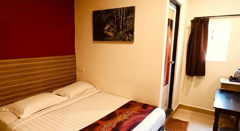 Image of Deluxe Queen Room 1