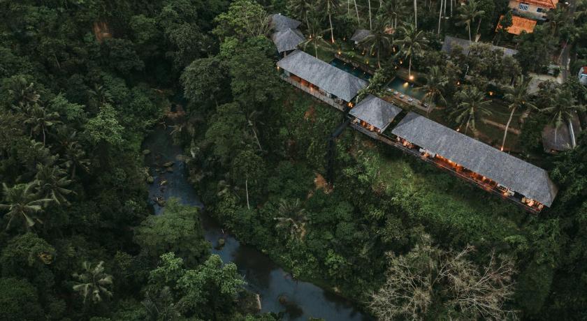 Villa Bedulu Cliff Estate Ubud - Wood Side