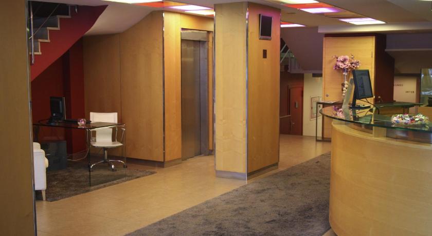 Hotel Abbot photo