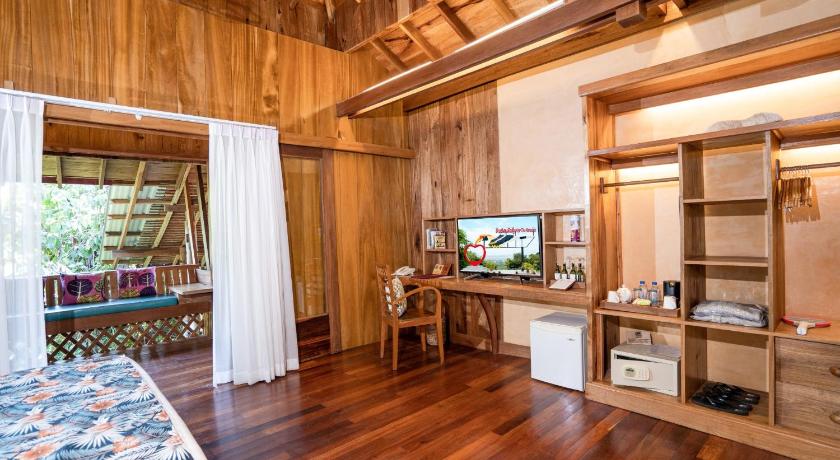 Image of Suite Wooden Bungalow 8