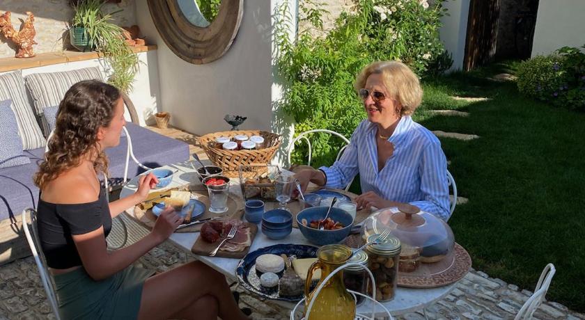 생 마르탱 드 레 Maisons 322 - La Lumineuse 4성급 호텔 레스토랑