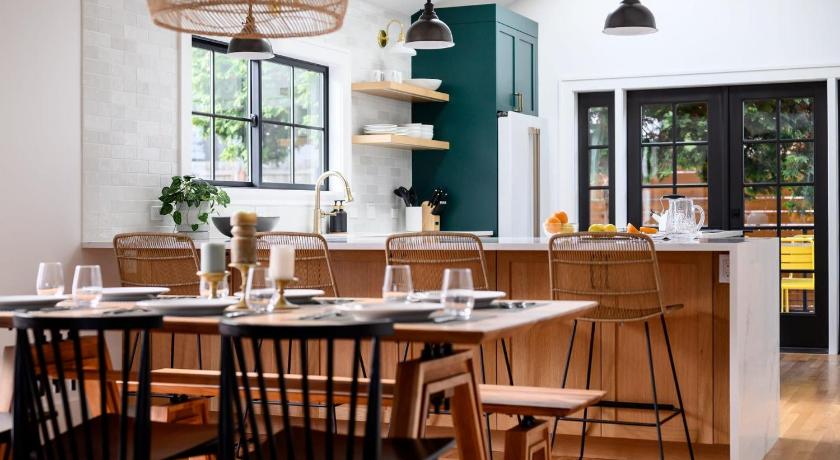 시애틀 (WA) Perch - Emerald Cottage 4성급 숙소 로비