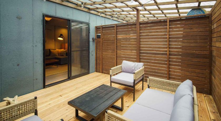 휴가 日向サーフキャンプ108 3성급 숙소 로비