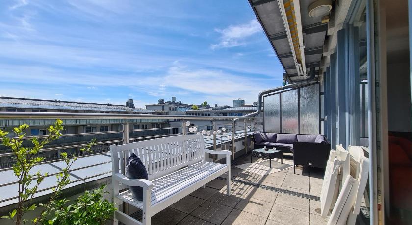 Ridler Theresienwiese, parking & rooftop terraces 2 room