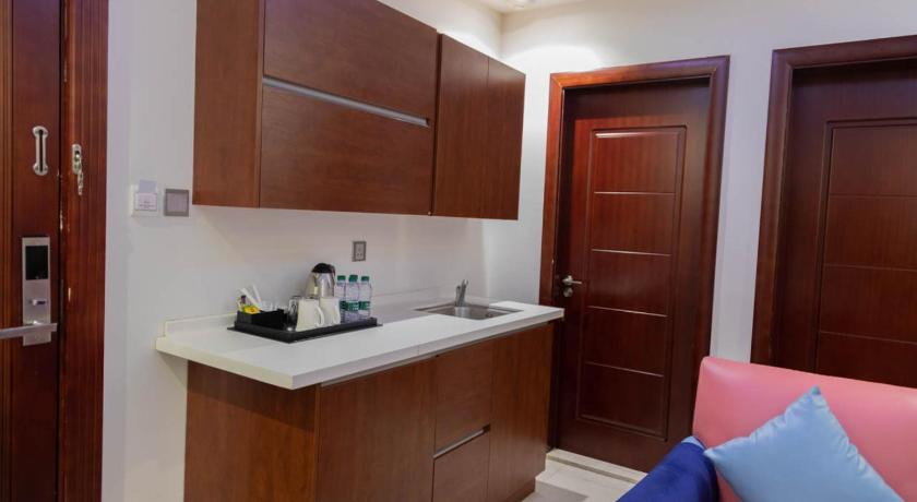 Wow Hotel Jeddah - image 8