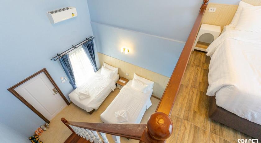 Image of One-Bedroom Apartment 9