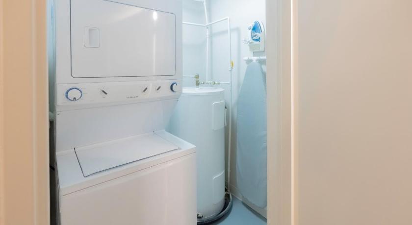 Image of MODERN | Family Two Bedroom Suite /w 1 Bathroom 16