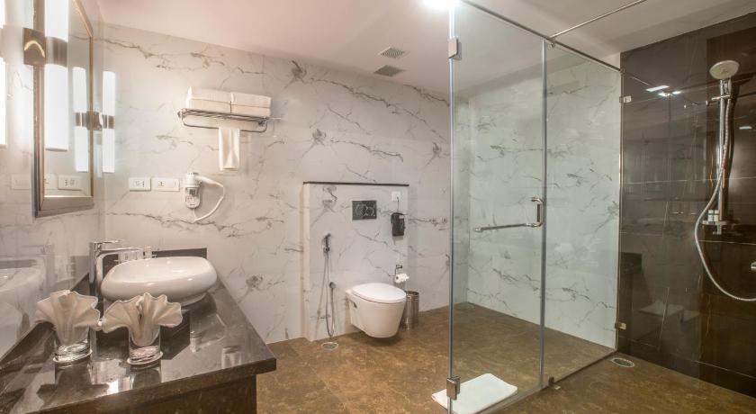 Image of Deluxe Room 2