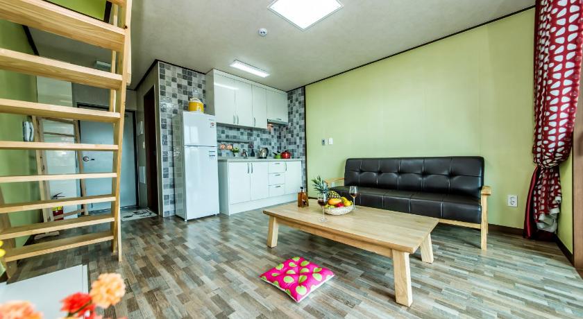 Soborok Yoborok Pension photo