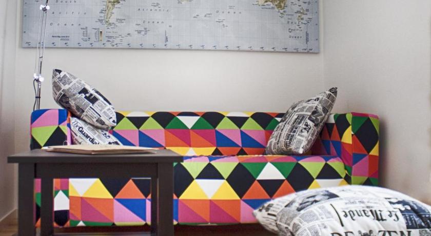 The Nook Hostel — Hotel in Ponta Delgada