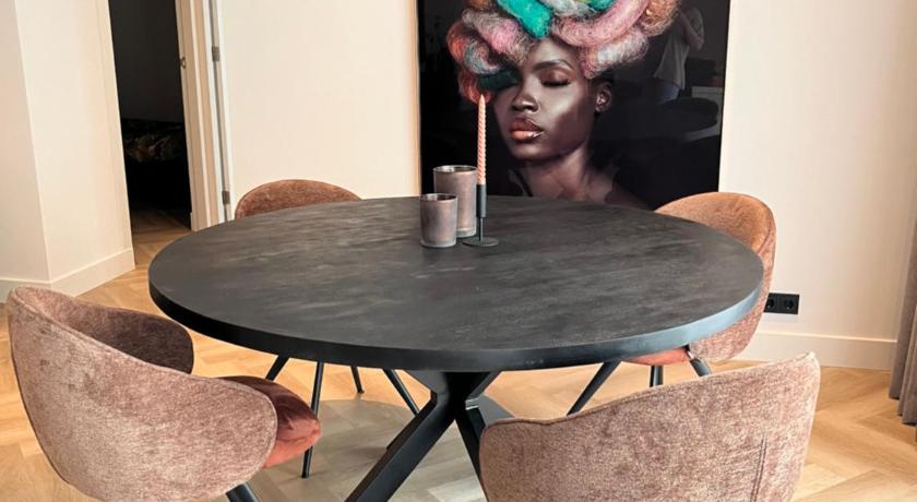 阿纳姆 Boulevard 3F 4星级 单人房 餐厅