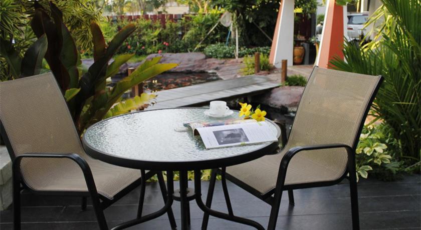 Image of Double Room with Garden View 6
