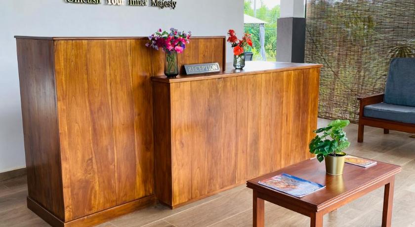 Lion Gate Hotel Sigiriya - image 6