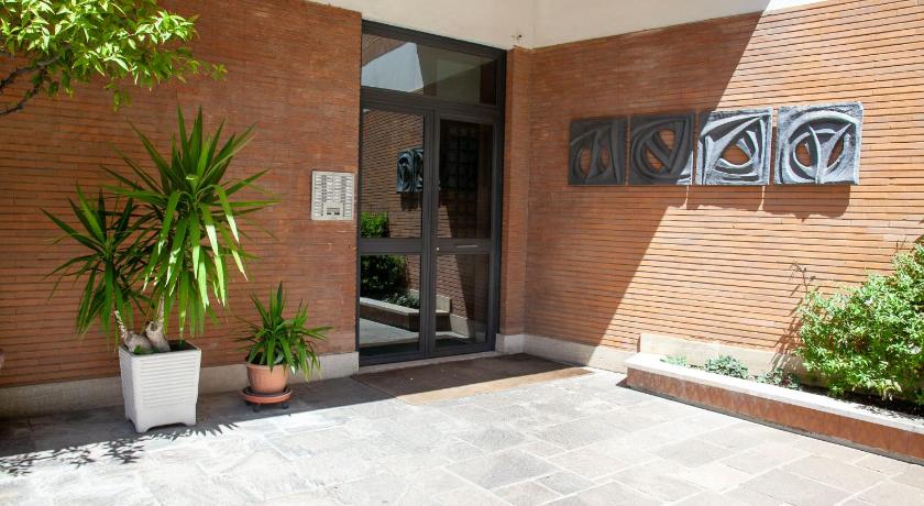 Rome RomAmo Sogliano4 4-Star Single Room restaurant