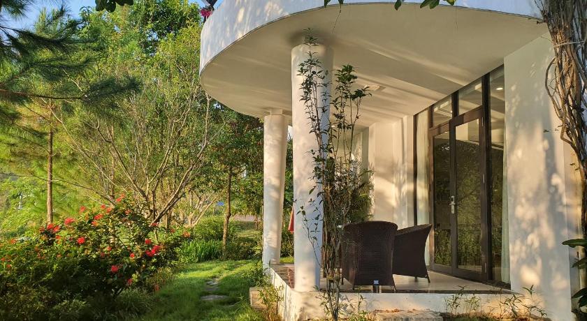 Ivory Villa & Resort - image 11