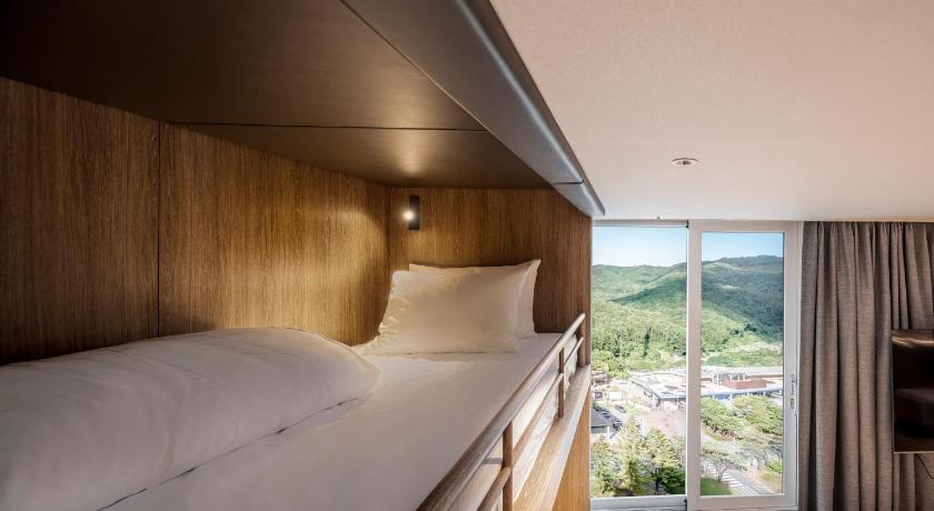 Image of Sky Suite Bunker 10