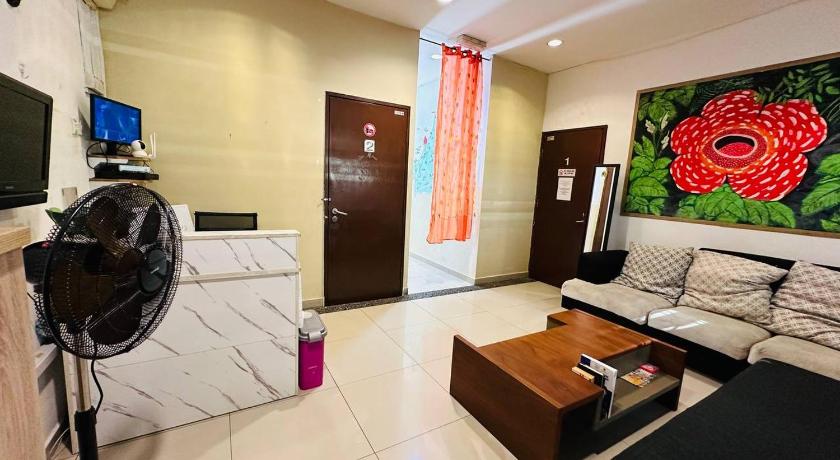 Image of Bed in 6-Bed Mixed Dormitory Room 0