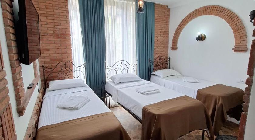 janashia boutique hotels – Tbilisi, MA